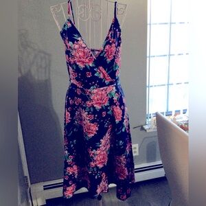 Vintage Clothing Amazon Women blue and pink floral dress spaghetti strap NWOT